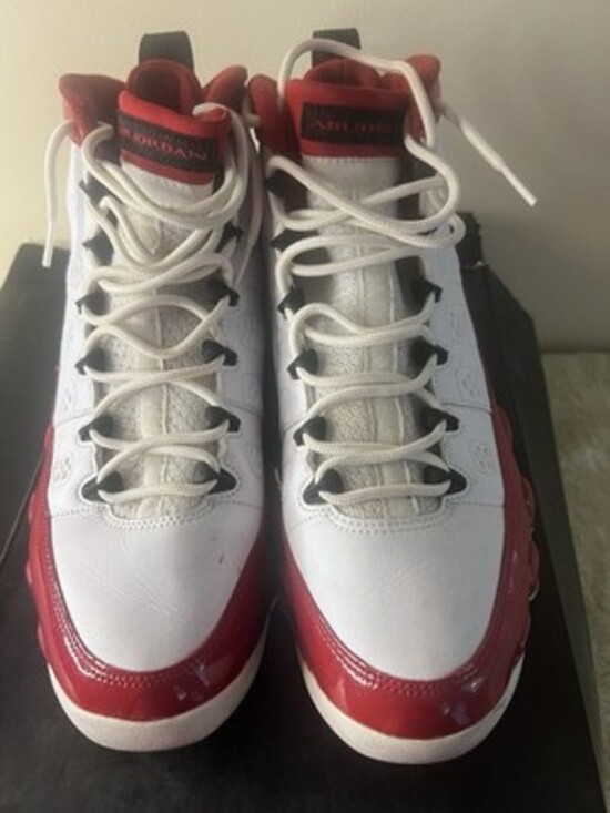 Air Jordan 9 Retro Size 9 Gym Red - Picture 2 of 5